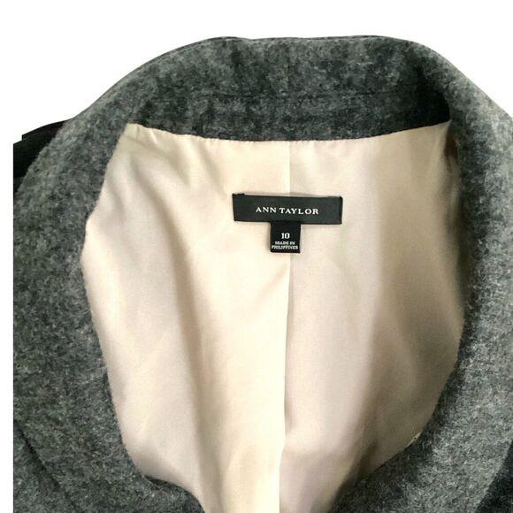 Ann Taylor Blazer Women's Black And Gray Two Tone Open Wool Blend Size 10 - Picture 2 of 9
